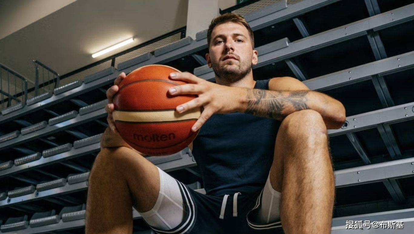 九游入口-东契奇连续三场比赛得分超过比赛规则变更,塞尔维亚队不断突破!上演精彩一战的简单介绍