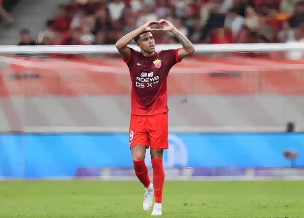 jiuyou游戏中心-关于出色发挥引发热议！，Karsa在快船比赛中重要助攻引发球迷热议的信息