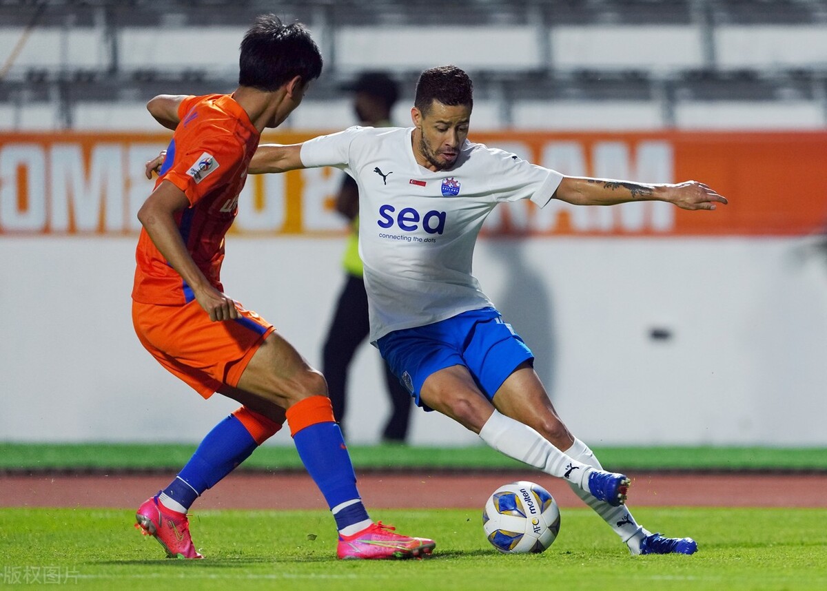 关于国际比赛日突围战来临；里昂围绕亚冠造点机会；话题不断；高层口径保持一致的信息